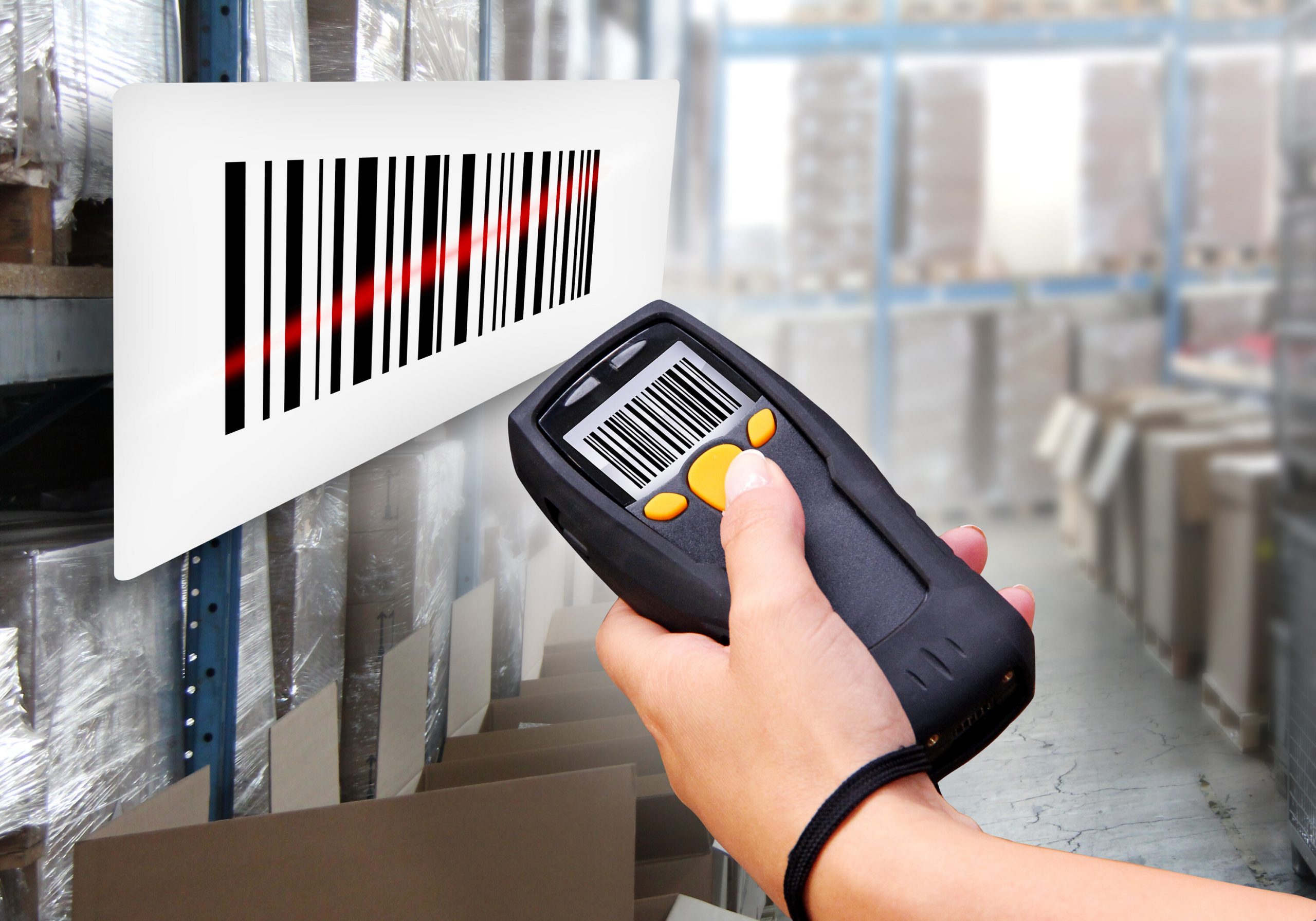 Barcode-Scanning-in-the-Warehouse-scaled